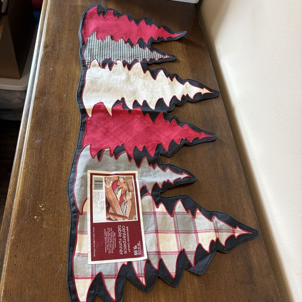 Christmas Tree Center Piece Table Runner Target 2009 Cotton 14.5”X34.5” Cottage